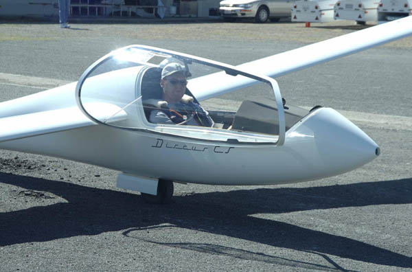 Williams Soaring - VSA Event 2005-03-12 13.08.40DSC_6187 (2)